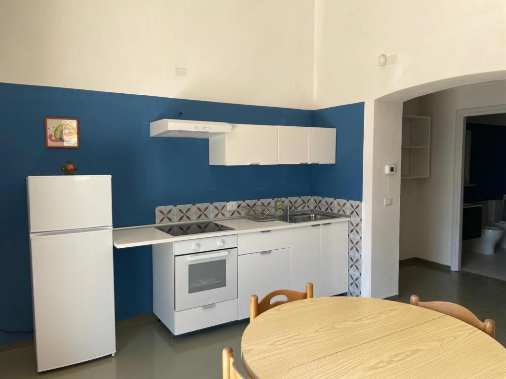 Colori Del Sud - Residence Mattinata Extérieur photo